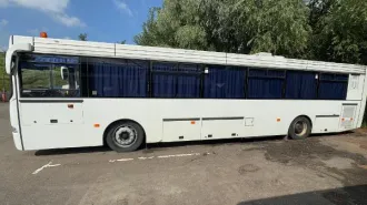 Heman 520123-260, 2017 Автобусы Heman 520123-260 (VIN)Y3K520123H2601116 Марка автобуса: Heman Модель автобуса: 520123-260 Наличие ПТС транспортного средства (есть, нет, дубликат): присутствует Пробег: 4422 Объем двигателя: 7146.0 VIN номер: Y3K520123H2601116 Год выпуска: 2017 Назначение: pryamie