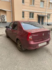 Автомобиль марки Renault SR