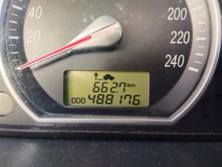 Hyundai Sonata 2005 Hyundai NF 2.4 GLS 2005 года, 161 лс, 488176 км