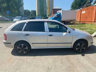 Skoda Fabia, 2003 года, 68 лс, 150000 км, легковой автомобиль ШКОДА ФАБИЯ (Skoda Fabia), VIN TMBHB46Y233692198, 2003 года выпуска, регистрационный знак Н733ЕУ18, автомобиль условно пригодный для условия работы, не работает рулевая рейка, имеются коррозии металла.