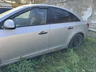 Chevrolet Cruze 2010, легковой автомобиль, марка Chevrolet, модель CRUZE, VIN XUFJF696JA3004459, гос. рег. номер В492ОХ09, год изготовления 2010.