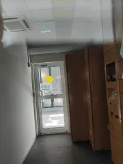 Помещение 98.7 кв. м, Москва, Хамовники, переулок Ружейный, дом 4, строение 1, помещение 5/1. Объект аренды, номера на поэтажном плане: этаж 1, пом. I, ком. 9а, часть 9, 10. Вход в объект аренды из общей входной группы. Назначение здания: Нежилое.