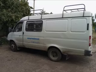 ГАЗ-2705 (грузовой фургон цельнометаллический 7 мест), VIN Х9627050090641888, 2009 г., белый, номер А002АХР1.