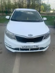 Kia Rio 2017, VIN: Z94CB51BBHR102739, 2017 года выпуска, гос номер: В583НС716, цвет белый. Состояние нормальное повреждение переднее крыло вмятина а остальное вроде все целое ..и на крыше оторвалась антенна и так чуть царапины есть на бампере. Машина находится по адресу: г. Москва, ул. Генерала…