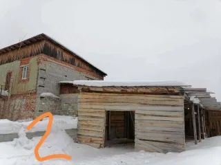 1/2 Доля здания в Свердловской области, 209,2 кв.м, площадь: 209,2 кв.м, адрес (местонахождение): Свердловская область, г. Верхняя Салда, кадастровый номер: 66:08:0000000:2113
