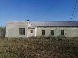 Производственный комплекс, 16 нежилых зданий, 185 172 кв.м, Самарская обл., г. Новокуйбышевск. Производственный комплекс (завод), состоящий из 16 нежилых объектов недвижимости, право аренды земельных участков - 3 635 +/- 21 кв. м, 117 501 +/- 119,97 кв. м, 64 036 +/- 89 кв. м, кадастровые номера…