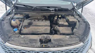 Omoda C5, 2023, VIN LVVDD21B5PD609062, г/н С746ОО716, залог ВТБ. Автомобиль Omoda C5, 2023 года выпуска, VIN LVVDD21B5PD609062, г/н С746ОО716. Имеет дефекты, дефектовка проводилась оценщиком, отчет об оценке приложен. Залог в пользу Банк ВТБ (ПАО).