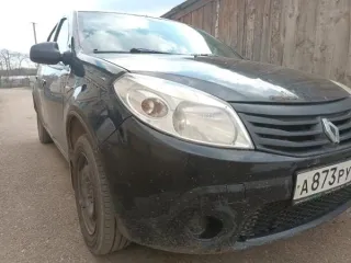 Renault Sandero, 2011. Автомобиль Renault Sandero, 2011 года выпуска, государственный номер А873РУ60, идентификационный номер (VIN) X7LBSRC2HBH414327, незначительные царапины и следы коррозии по всей поверхности транспортного средства. Местонахождение: Псковская обл., Новоржевский р-н, г. Новоржев…