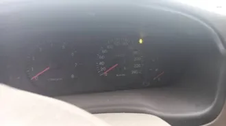 Hyundai Sonata, 1999 года, 136 лс, 189205 км, легковой автомобиль марки HUYNDAI SONATA 2.0 I, год выпуска 1999, идентификационный номер (VIN): KMHEN41BPYA158411.