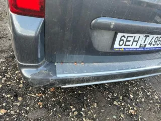 Peugeot 2018 года, госномер 6EHT4959BY, VIN VF37JBHY6JJ641877. Цвет серый, трещина на лобовом стекле, задний бампер имеет сколы, многочисленные царапины и сколы по всему лакокрасочному покрытию кузова автомобиля, б/у, документы отсутствуют, ключи отсутствуют. Продается в том виде, в каком есть…
