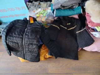 Куртки осенние, дубленки, плащевки в количестве 181 шт.