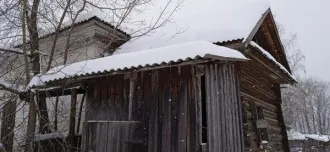 Нежилое здание 129.1 кв.м, участок 636 кв.м, Пермский край. Общая площадь здания 129,1 кв.м, кадастровый номер 59:20:2750101:610. Земельный участок площадью 636 кв.м, кадастровый номер 59:20:2750101:191. Адрес: Пермский край, Ильинский муниципальный округ, с. Филатова, ул. Никольского, д.15. Год…