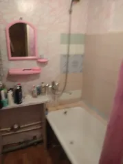 Трехкомнатная квартира 57.5 кв.м, Оренбург, расположенная по адресу: г. Оренбург, ул. Чкалова, д. 4, кв. 85.