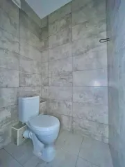 Квартира 50.4 м² в Краснодаре по адресу: ул. Скандинавская, д. 1к12, кв. 132. Площадь: 50.4 кв.м., 2 комнаты. Кадастровый номер: 23:43:0107001:50165. Предмет залога.