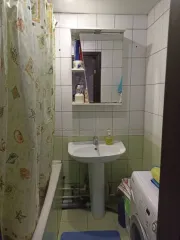 Продается 1/5 доля квартиры 64.2 кв.м в Томской области, г. Стрежевой, мкр. 4-й, д. 420, кв. 1. Кадастровый номер 70:20:0000003:9641.