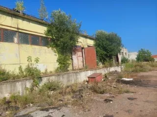 7 объектов конкурсной массы, имущественный комплекс по адресу: Чувашская Республика, г. Канаш, Ульяновское шоссе:  
1. Материальный склад кадастровый №21:11:240201:1986,  
2. Забор из железобетонных плит из железных листов с пятью воротами, протяженность 1572 п.м., кадастровый №21:11:000000:1287, …