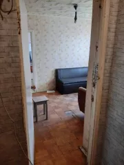 Помещение жилое Кадастровый номер: 60:27:0140202:174 Номер  этажа: Этаж № 3 Площадь: 24,6 кв.м Вид права: Общая долевая собственность, 2/3 Адрес: 180014, г. Псков, ул.Н.Васильева, д.83А, кв.29 Площадь при выделении доли	16,4 кв. м.