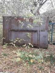 КПП-4 57 кв.м Самара. Здание контрольно-пропускного пункта (КПП-4), расположено по адресу: г.Самара, ул.Калинина, 1 (при въезде на бывшую территорию ОАО СПЗ со стороны Заводского шоссе), площадь по внешнему обмеру 57кв.м. Право собственности на КПП-4 в ЕГРН не зарегистрировано, возникло до 1997г. В…