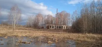 Нежилое здание 111,9 м² с участком 306 м², Нижегородская обл., Сокольский р-н. Кадастровый номер здания - 52:07:0900007:637 и земельного участка под ним - 52:07:0900007:643. Площадь здания 111,9 кв.м., участка 306 кв.м., категория земель - земли населенных пунктов, разрешенное использование -…
