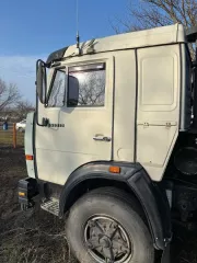 грузовой бортовой автомобиль КАМАЗ 53212, 1993 г.в., г/н Е728МХ161, VIN XTC532120P1044569, в рабочем состоянии, кабина целая – без повреждений, без механических повреждений, имеются небольшие следы коррозии,  должник Горашко Н.В., (Поручение ТУ Росимущества в РО от 28.04.2025 № 61-605-У). Адрес…