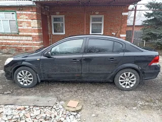 Opel Astra 2008 Легковой автомобиль марка: Opel модель: Astra (А-Н), год выпуска: 2008 г., идентификационный номер (VIN): XUF0AHL6988005130 Ознакомление с имуществом производится после предварительного согласования по номеру, указанному на торгах. Место нахождения имущества: ст. Старощербиновская…