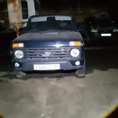 LADA 4x4 212140, 2023. Транспортное средство "LADA 4X4212140", г.р.з. К924СЕ702, 2023 г.в., VIN: XTA212140P2469481, в наличии ключи, СТС № 9944338735. Находится в залоге. Уведомление о возникновении залога № 2023-007-959801-631 от 15.05.2023. Залогодержатель — Публичное акционерное общество…