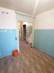 Квартира, 63,5 кв.м, 3 комн. Иркутская область, г. Братск. Трехкомнатная квартира общей площадью 63,50 кв. м., этаж 4, адрес: Иркутская область, г. Братск, жилрайон Гидростроитель (ул. Гидромонтажная), дом 42, кв. 13. Кад. номер: 38:34:032601:185.