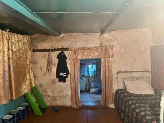 Жилой дом 48.3 кв.м и земельный участок 1777 кв.м, Самарская область. Адрес дома: Россия, Самарская область, Исаклинский район, село Ключи, улица Ленинская, дом 51. Кадастровый номер дома: 63:19:0206004:517. Земельный участок площадью 1777 +/- 15 кв.м расположен по адресу: Самарская область…