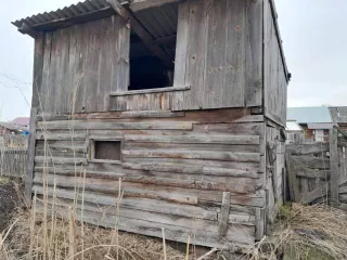 Земельный участок площадью 1123 +/- 23.46 кв. м. Местоположение установлено относительно ориентира, расположенного в границах участка. Ориентир – здание в границах участка. Почтовый адрес ориентира: Красноярский край, Абанский район, п. Абан, ул. Советская, 51, с кадастровым номером…