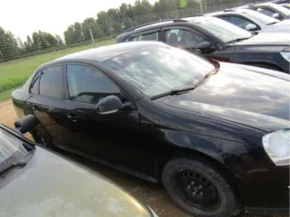 Volkswagen Jetta 2010 года, 102 лс, 216966 км, транспортное средство: VOLKSWAGEN JETTA, идентификационный номер (VIN номер): XW8ZZZ1KZAG505600, год изготовления: 2010, гос.номер А745КК174