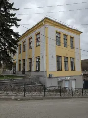 Объект аренды, площадь 209,9 кв. м., номер на поэтажном плане 2 этажа: 19-35,   адрес (местонахождение) объекта: Ставропольский край, г. Железноводск,  ул. Ленина, д. 53 Требуется текущий ремонт 
Назначение нежилого помещения: Помещение свободного назначения, за исключением:
- почтовой и…