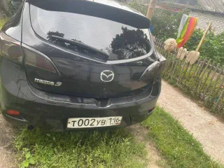 Mazda 3, 2013 г.в., цвет: черный, VIN: JMZBL14Z211567162