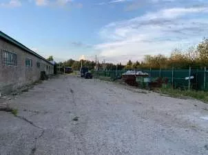 Земельный участок площадью 28000 м², Московская область, Клинский район, с/о Решоткинский, к/х Кошелевка, вблизи деревни Коноплино, кадастровый номер 50:03:0050180:211. Категория земель: сельскохозяйственного назначения. Разрешенное использование: для ведения крестьянского (фермерского) хозяйства…