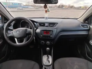 Kia Rio, 2012 года, 123 лс, 248845 км, АКПП. Легковой автомобиль, марка: KIA, модель: RIO, год изготовления: 2012, VIN: Z94CB41BBDR089998, г/н: Т268ХС38