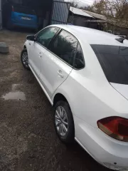 Автомобиль VOLKSWAGEN POLO, 2019 г.в., цвет белый, VIN XW8ZZZ61ZKG049727. Имущество обременено залогом АО «Эксперт Банк»