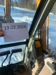 Экскаватор HYUNDAI R250LC 7 Экскаватор HYUNDAI R250LC 7, 2011 года выпуска, VIN № HHIHN701HB0002420, №двигатель: 26469563. Цвет   серый желтый. Мощность двигателя л.с.  кВт : 121  165 . Вид движителя   гусеничный, ПСМ ТС 722359 от 26.07.2011г.