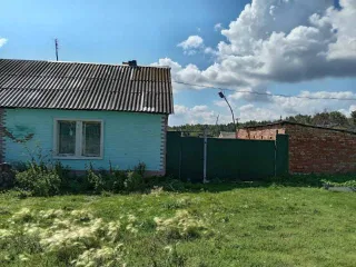 Дом 42,3 кв.м и участок 600 кв.м, Челябинская область: 2/3 доли дома и 2/3 доли земельного участка в Челябинской обл. ещё 2/3 доли дома и 2/3 доли земельного участка в Челябинской обл. ещё 2/3 доля в праве на жилой дом, площадь: 42,3кв.м., кадастровый номер: 74:17:0104002:198, и 2/3 доля в праве на…