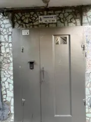 Продается 1/9 доля в праве общей долевой собственности на жилое помещение, площадь 45 кв.м., кадастровый номер 23:43:0141003:1299. Адрес: Краснодарский край, г. Краснодар, ул. Зиповская, д. 19, кв. 62. Цена 516 000 руб., задаток 77 400 руб., шаг аукциона 5 160 руб. Общая площадь: 45 кв.м. Вид…