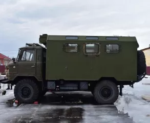 Высвобождаемое движимое военное имущество (имущество службы связи) Высвобождаемое движимое военное имущество,  (имущество службы связи: специальный автомобиль ГАЗ-66-05, с кунгом  мастерская связи М3-М2) (приложение №1) 
Год выпуска: 1985 
VIN номер: нет данных 
Марка грузовика: ГАЗ 
Модель…