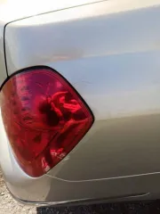 NISSAN TEANA 2007 Nissan Teana, 2007 года, 173 лс, 250000 км, АКПП Автомобиль марки НИССАН ТЕАНА 2.3, 2007 года выпуска, (VIN) JN1BAUJ31U0305586. Сочится масло из под прокладки клапанной крышки, расположенной под коллектором. Остальные недостатки на фото. Со слов Должника машина в родной краске…