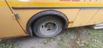 Автобус для перевозки детей ПАЗ 32053-70, 2012 года выпуска. Номер двигателя 523400 С1004453, номер кузова Х1М3205СХС0003292, VIN Х1М3205СХС0003292. Цвет кузова желтый. Мощность двигателя 124 л.с (91,2 кВт), рабочий объем 4670 куб см, тип двигателя - бензиновый. Разрешенная максимальная масса 6270…