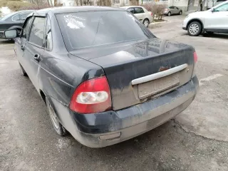 Легковой автомобиль, марка: ВАЗ 21703, модель: Лада Приора, год изготовления: 2007, VIN: ХТА21703070043707, г/н: О706РЕ33. Транспортное средство на ходу, есть проблемы с двигателем.