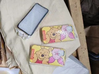 Чехлы для смартфонов MICKEY&MINNIE, DONALD&DASY, POOH&PIGLET; чехлы из пластмассы для смартфонов MICKEY&MINNIE, DONALO&DATSY, POOH&PIGIET; силиконовые чехлы для телефонов DISNEY. Имущество реализуется в качестве годных остатков, признано не соответствующим требованиям документов по стандартизации…