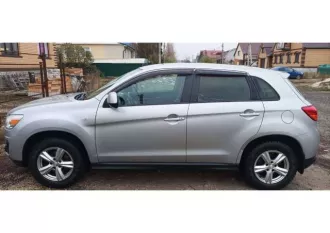 Легковой автомобиль, марка: MITSUBISHI ASX 1.6, год изготовления: 2014, VIN: JMBXNGA1WFE706109. Блокирует МКП, треснуло лобовое стекло, бампер справа нужно красить.
