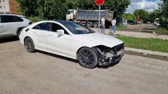 Автомобиль Mercedes-Benz CLS Class 2014 года, цвет белый. Идентификационный номер WDD2183671A133159, номер кузова WDD2183671A133159. Мощность двигателя 333 л.с. (245 кВт). Техническое состояние: авто после ДТП, прибыл на стоянку своим ходом. Двигатель работает шумно, по словам должника требуется…