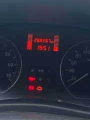 Nissan Almera 2016 года, 102 л.с., пробег 288 287 км. Бензин, объем двигателя 1 598 см³, механическая коробка передач. VIN: Z8NAJL10056948080.