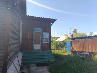 Жилой дом 44,2 кв.м и земельный участок 1000 кв.м, г. Улан-Удэ, Республика Бурятия. Жилой дом, дача, площадь: 44,2кв.м., кадастровый номер: 03:24:000000:10439, земельный участок, площадь: 1 000кв.м., кадастровый номер: 03:24:010631:187, расположенные по адресу: Республика Бурятия, г. Улан-Удэ, пер…