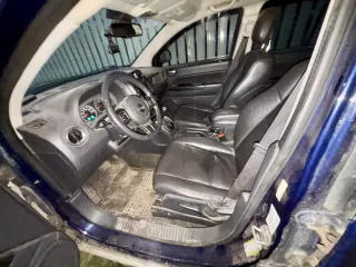 Jeep Compass 2013 года выпуска. VIN 1C4NJCEB8DD205627.