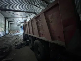 Грузовой автомобиль IVECO-AMT 653900, 2008 года выпуска. VIN Х8965390080CG8264. Местонахождение - поселок городского типа Игрим.