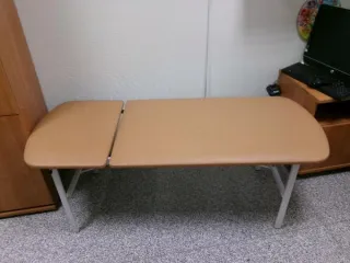 Детская смотровая кушетка М111-040.